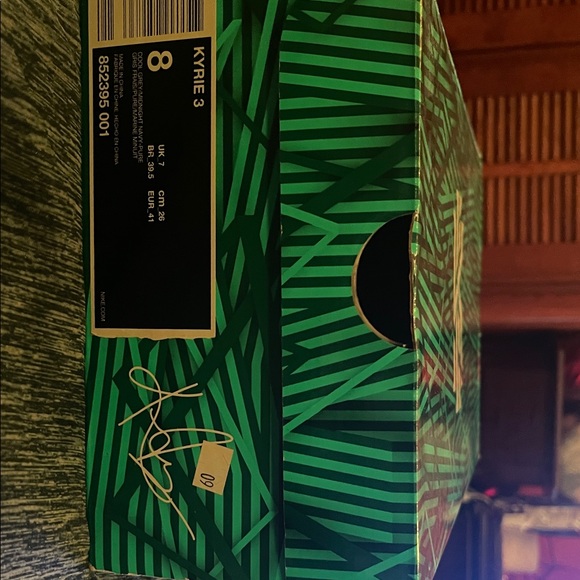 Nike Vibrant Green Athletic Shoes - Picture 4 of 5